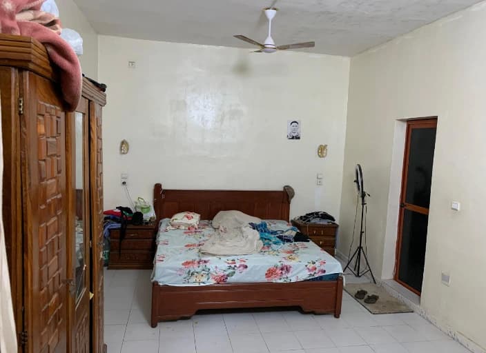 Bedroom – original photo